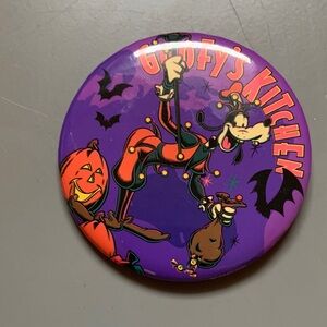 Disney Goofy's Kitchen Halloween Button - Purple
